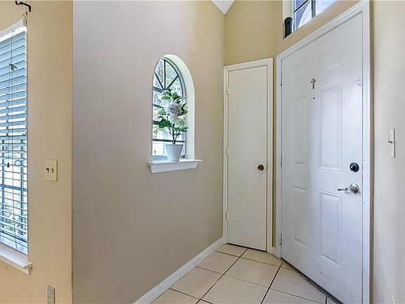 5th image of 413 Fountainhead Cir Unit 132