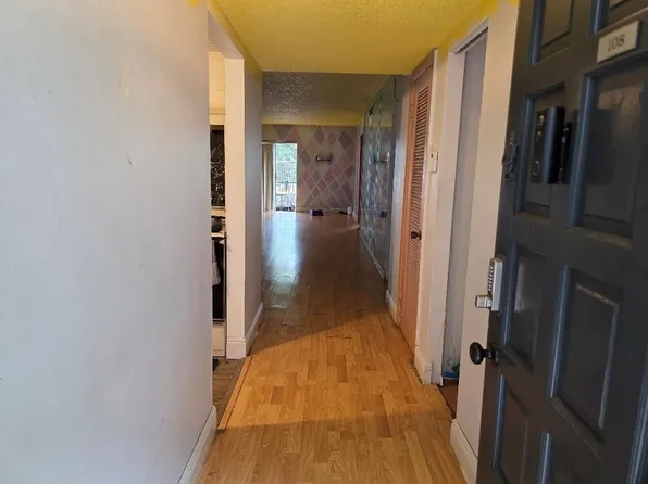 3360 E Spanish Moss Terrace #108, Lauderhill, FL 33319