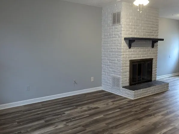 Timberline, 1303 Forest Knolls Cir #401, Winston Salem, NC 27101