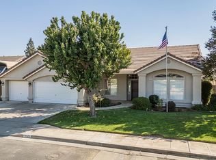 522 W Jordan Ave, Clovis, CA 93611