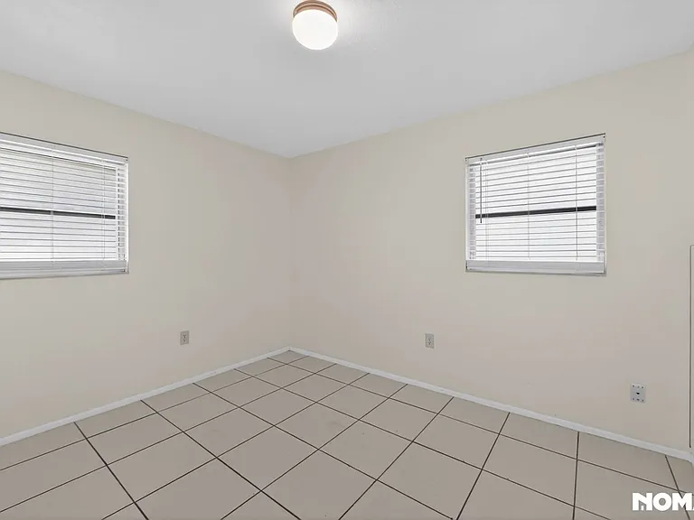 253 Glenwood Ave — Photo 16