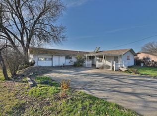 7831 Division Rd, White City, OR 97503