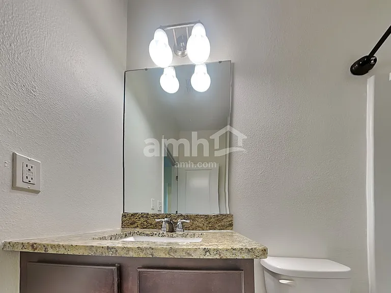 4878 Saint James Ln — Photo 19
