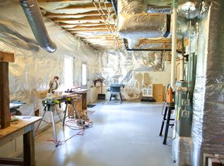 19 Larovera Ter, Ansonia, CT 06401