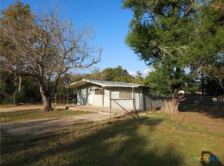 1040 Green Hill Dr, Canyon Lake, TX 78133