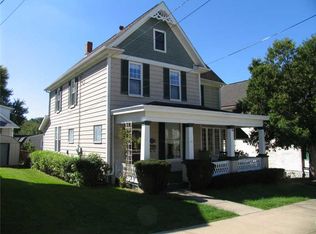 614 8th St, Irwin, PA 15642