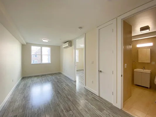 Rented by Brooklyn Blocks Real Estate | media 18