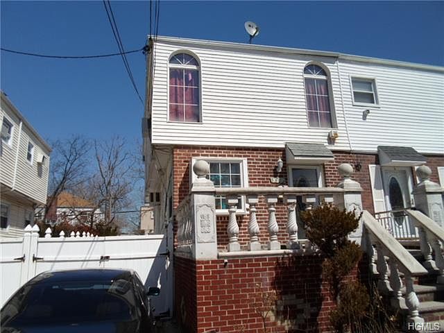 1st image of 1381 E 104th St