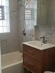 6634 South Greenwood Avenue, Unit 3B — Photo 2