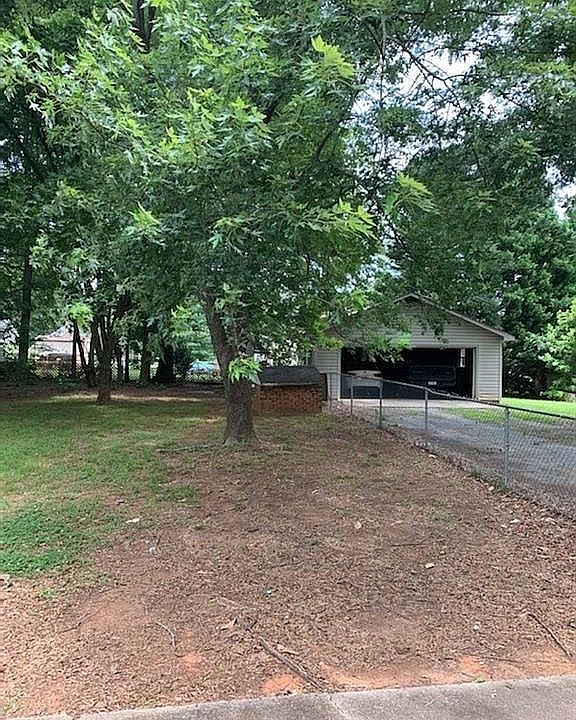 1st image of 3420 Joseph Dr