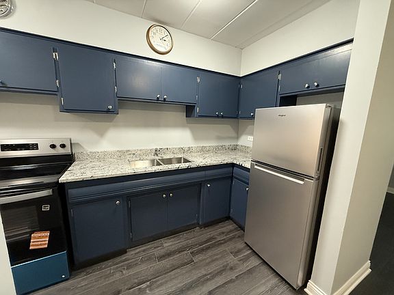 2nd image of 3117-3119 S Harlem Ave