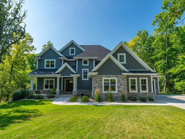 3183 Woodhill Cir, Verona, WI 53593