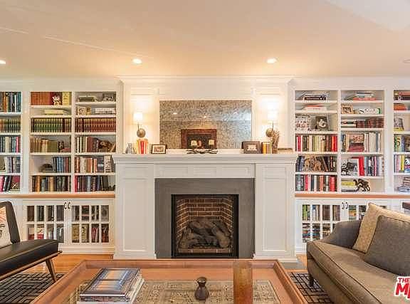 4th image of 1414 N Benton Way