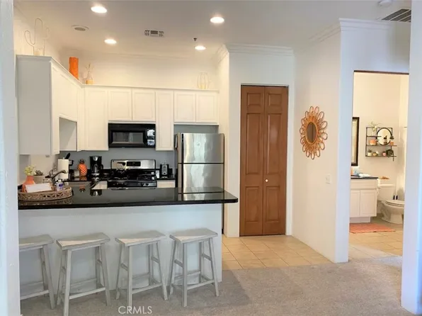 50670 Santa Rosa Plz APT 2, La Quinta, CA 92253