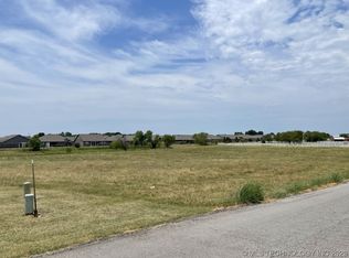 Chestnut Dr, Owasso, OK 74055