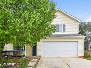 5610 Waterpoint Dr, Browns Summit, NC 27214