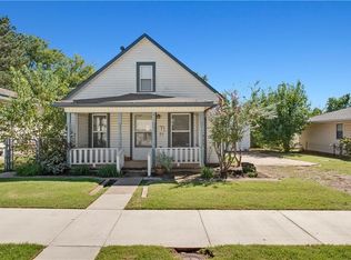 608 W Main St, Edmond, OK 73003