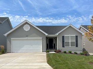 2816 Winding Valley Dr, Fenton, MO 63026