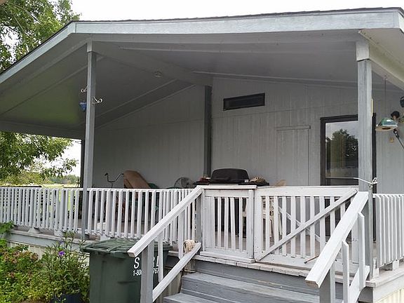 3rd image of 10403 Winchester Ave