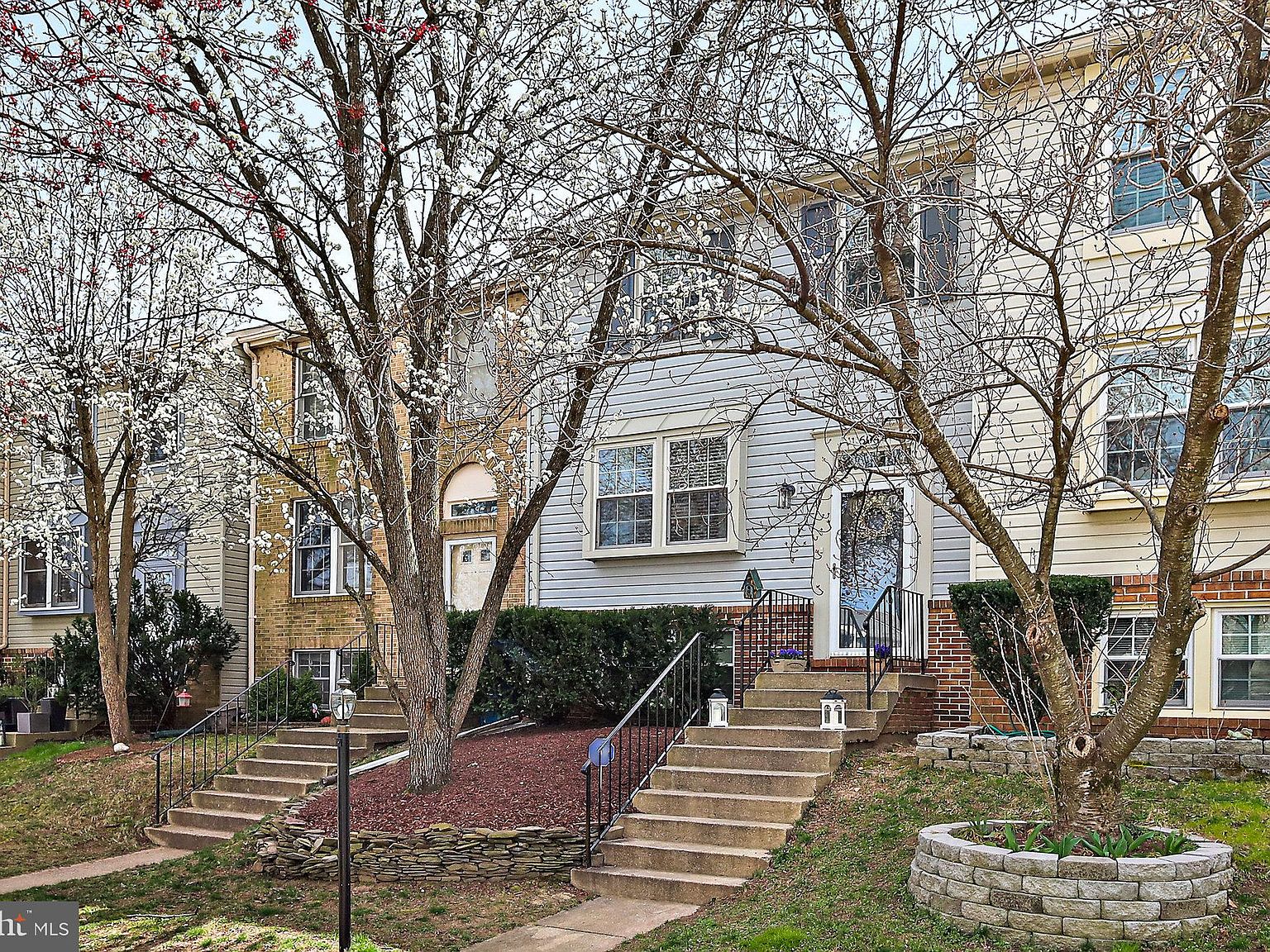 4ff721c98dc3453a0b46d7827becb7