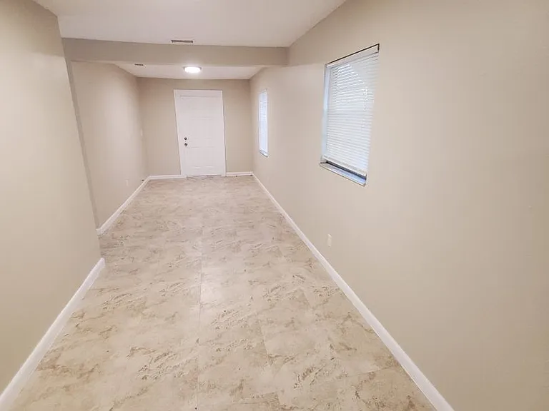 3805 N Whittier St — Photo 11