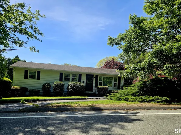345 Harland Road, Norwich, CT 06360