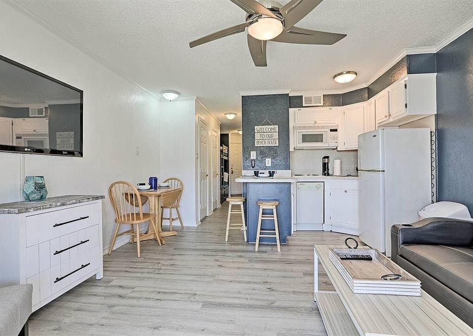 1st image of 6102 Seawall Blvd #285