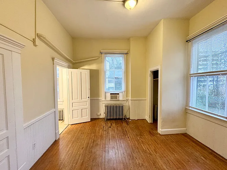 131 S Boylan Ave — Photo 11