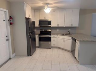 13616 Yarmouth Ct, Wellington, FL 33414