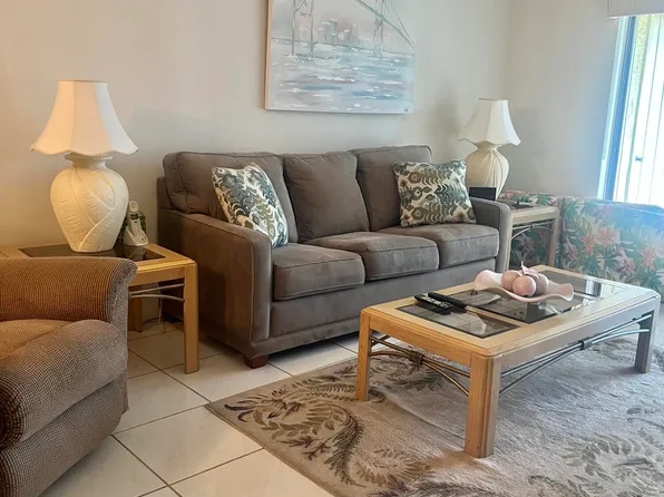7831 Willow Spring Dr APT 524, Lake Worth, FL 33467