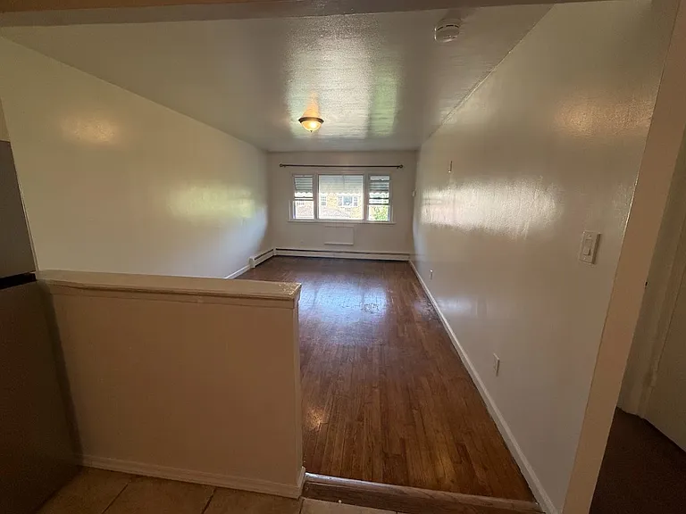 1004 Elder Ave #3 — Photo 1