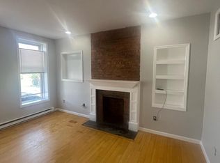 140 Quail St #1, Albany, NY 12206