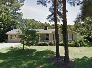 202 Colonial Hills Rd, Winder, GA 30680