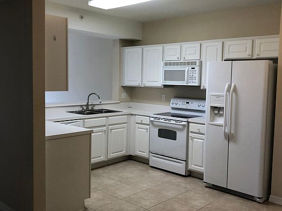 2nd image of 10030 Maddox Ln APT 101