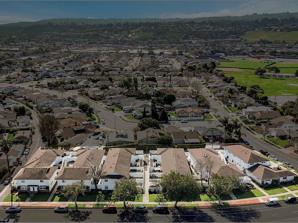 1st image of 4420 Calle Mayor