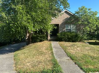 1213 Leslie Ct, Richmond, KY 40475