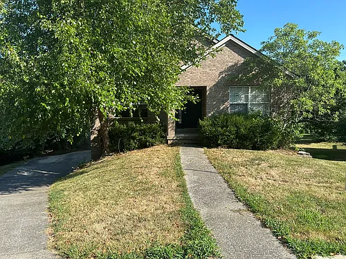 1213 Leslie Ct Photo 1