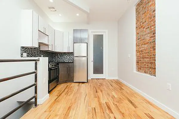 Rented by TheRealEstateCompany.com LLC | media 57