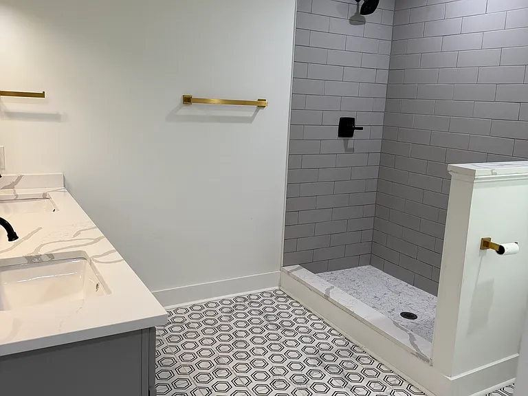 2510 Cascadilla St — Photo 22