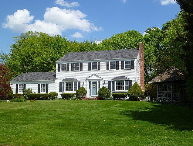 1st image of 7 Saltmeadow Ct