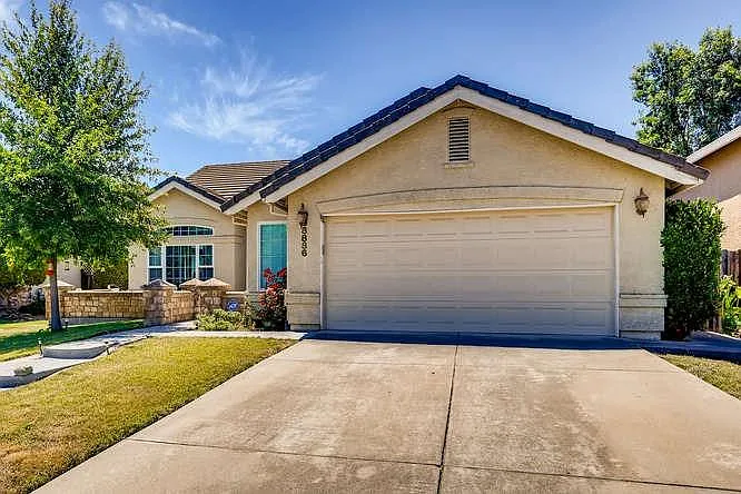 8886 Autumn Gold Ct photo 1