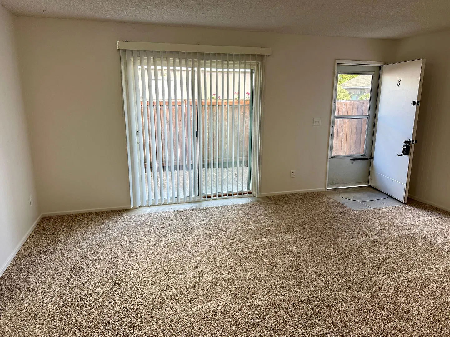 #132-Ash Court Apartments — Photo 4