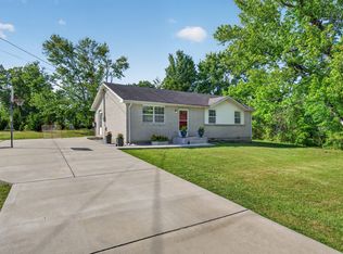 7103 Hall Ln, Fairview, TN 37062