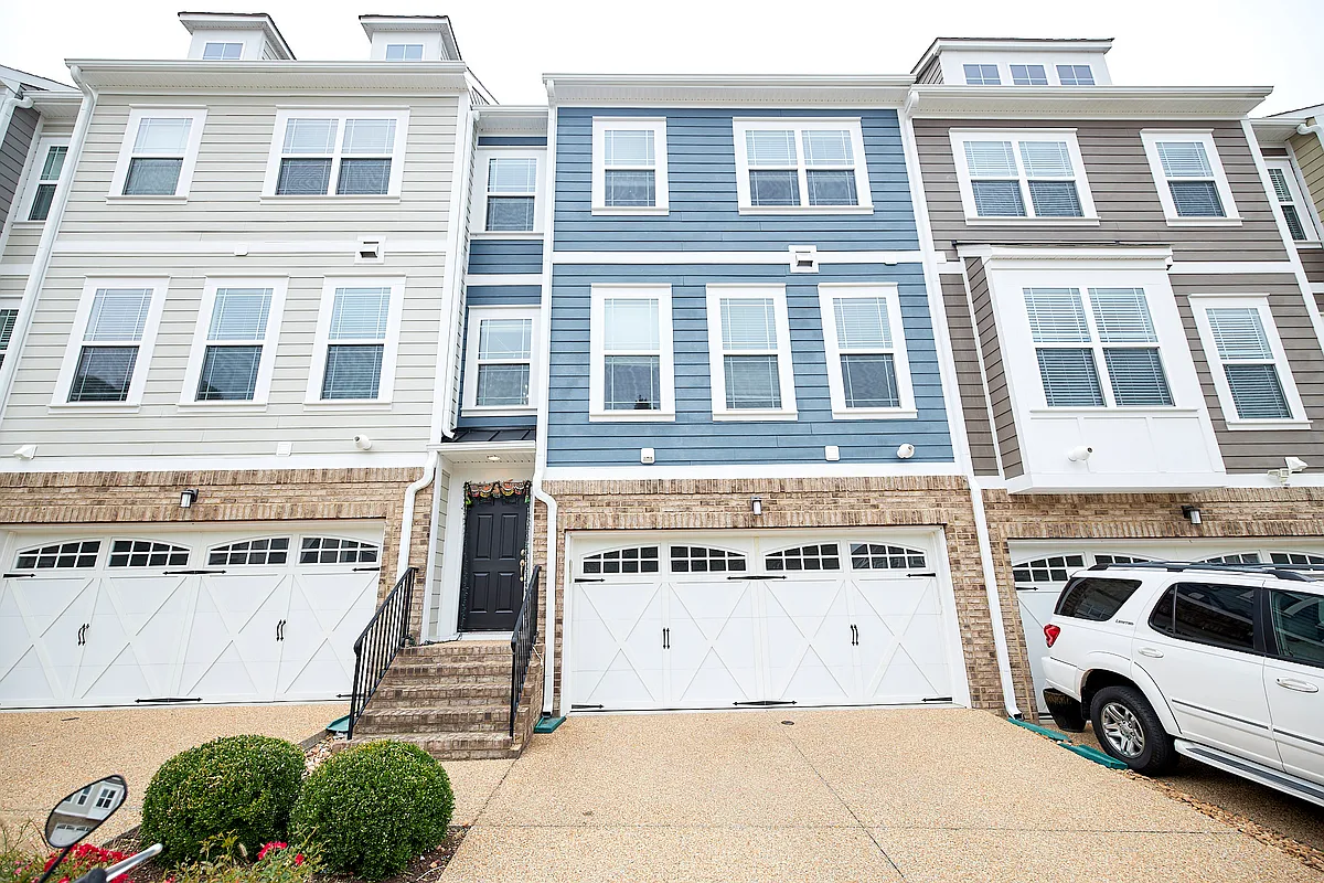 Building Photo - 4514 Hobble Cir