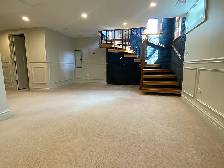 8523 N Oleander Ave — Photo 20
