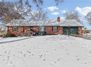 723 NW 6th Street Ter, Blue Springs, MO 64014