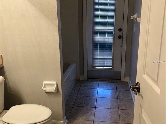 5th image of 10457 Canary Isle Dr