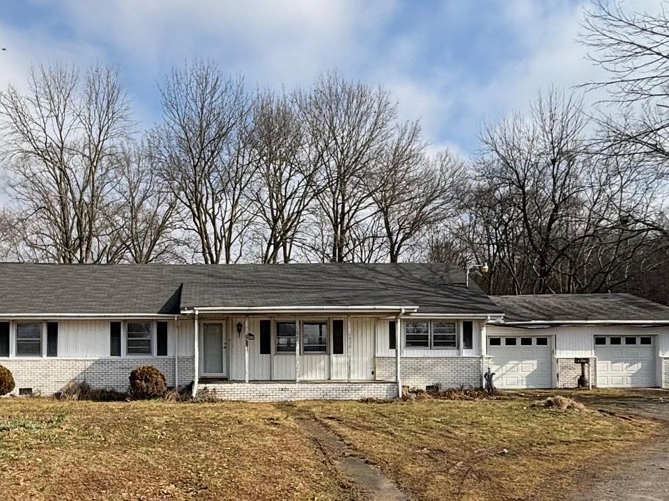 1st image of 8867 Windrow Rd