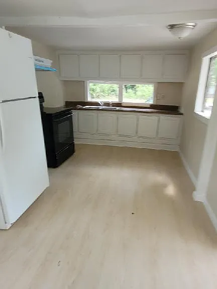 882 E Chestnut Ave — Photo 1