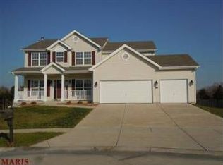 827 Kevin Dr, Wentzville, MO 63385